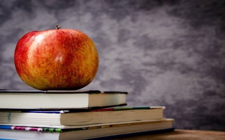 सपने में सेब देखना